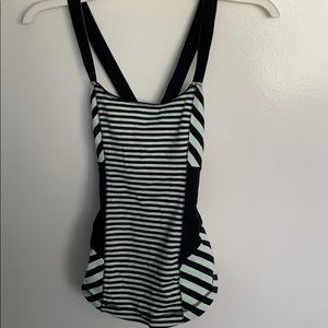 Lululemon tank top